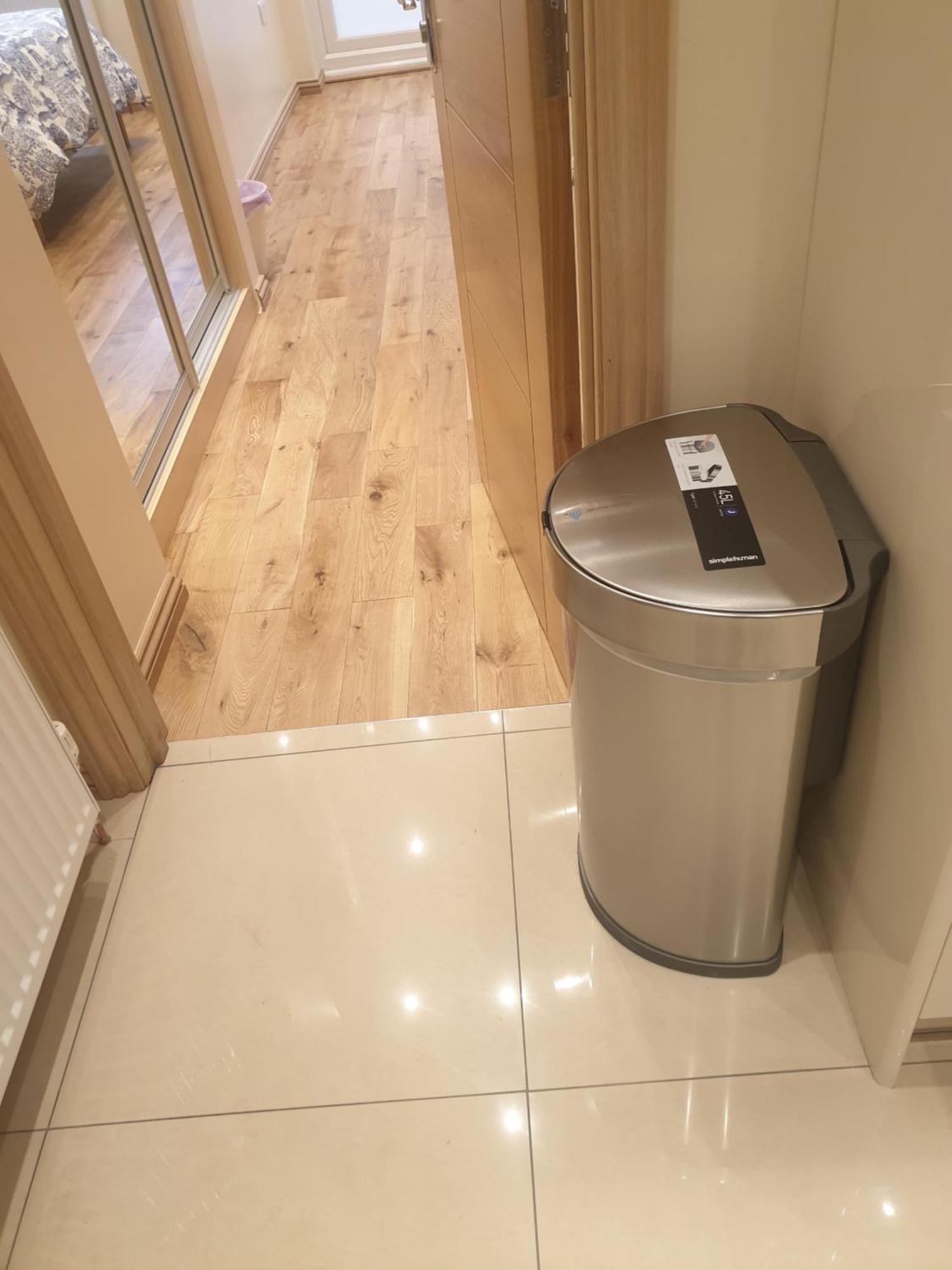London Luxury Apartments 3 Bedroom Sleeps 8 With 3 Bathrooms 4 Mins Walk To Tube Free Parking Ilford Bagian luar foto
